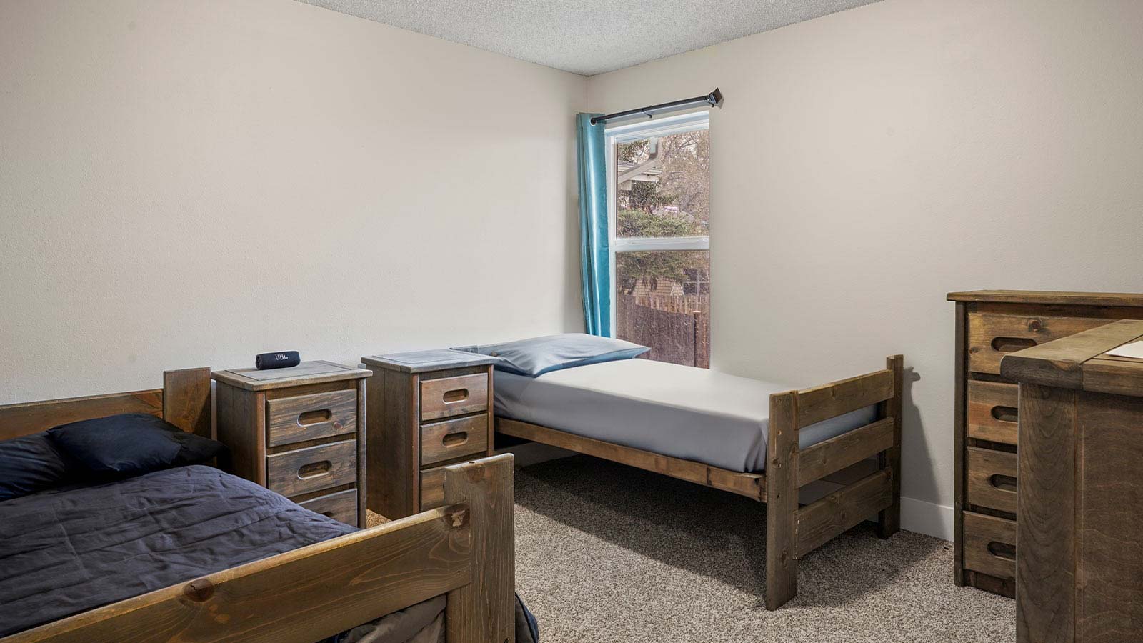 04-sober-living-co-springs