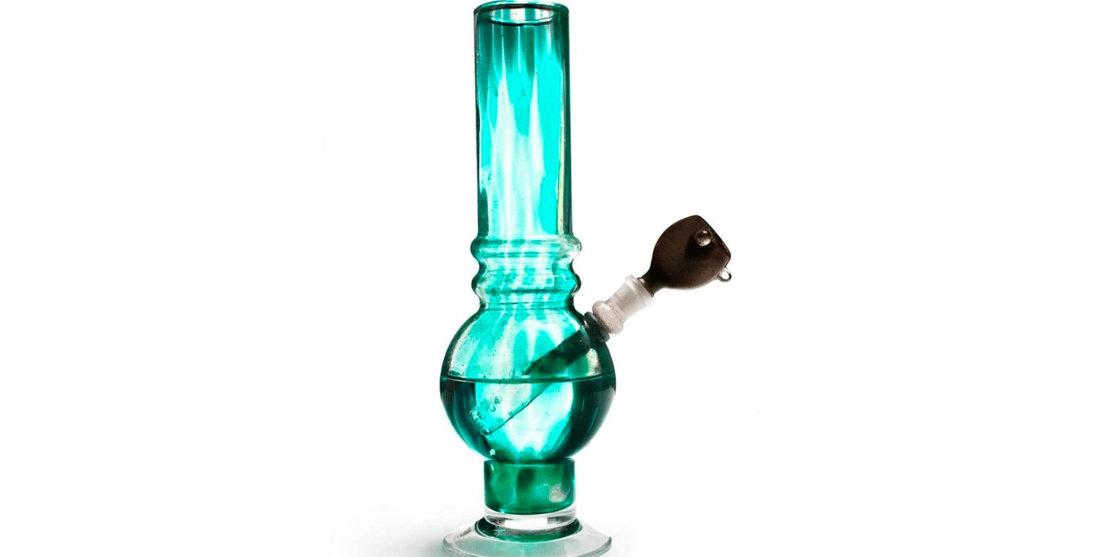 A mint tinted bong