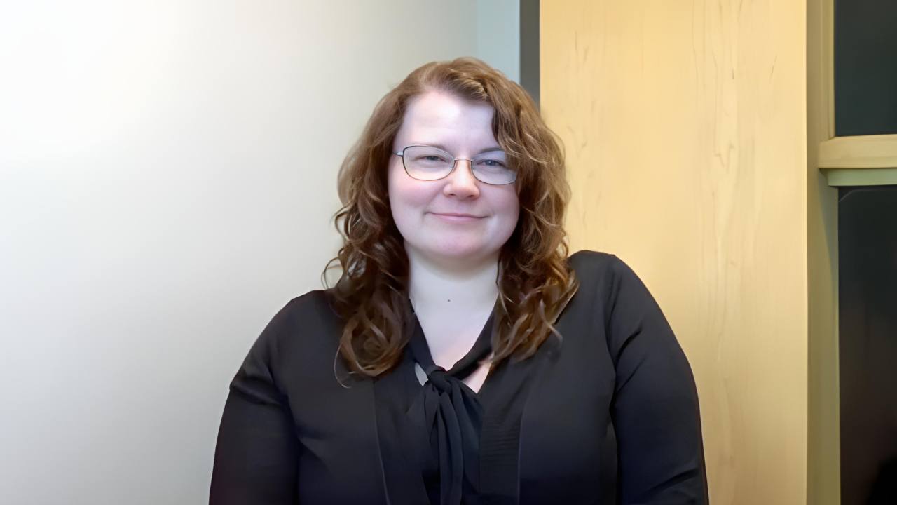 Religious Trauma: 9+ Signs of Spiritual Abuse & How to Heal